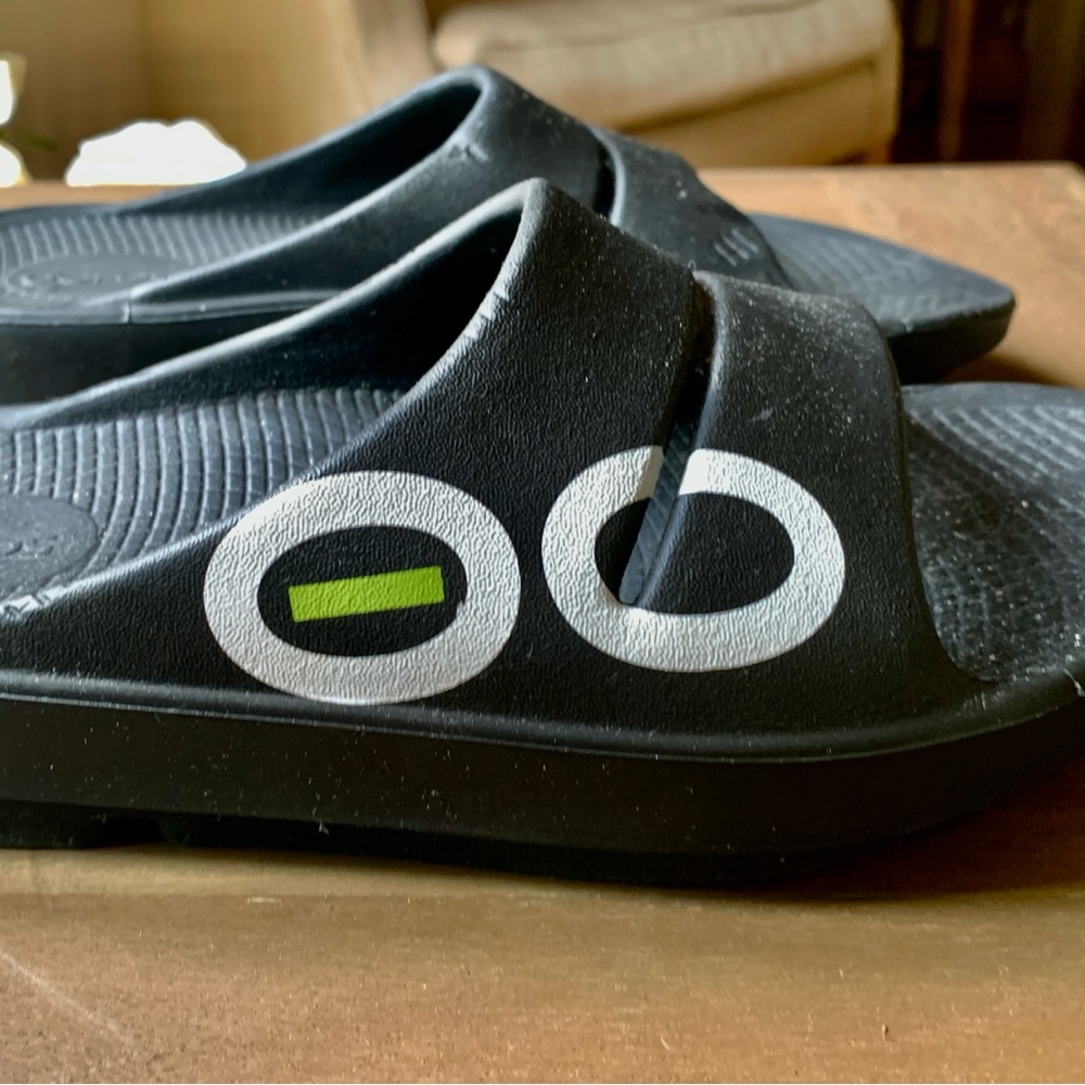 Oofos Ooaah Slide